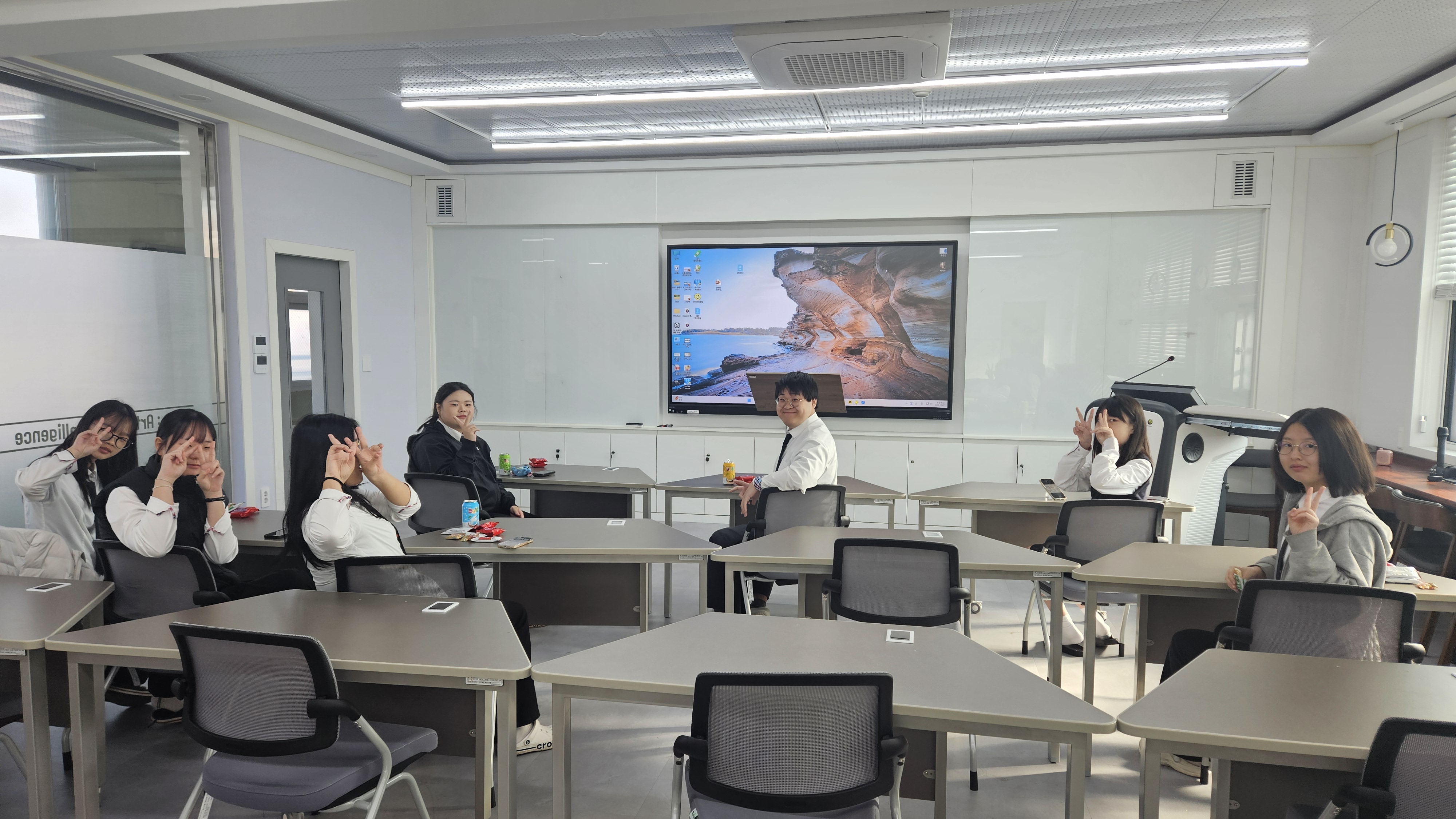 2025. 독서인문교육주간 교내 시 낭송 대회